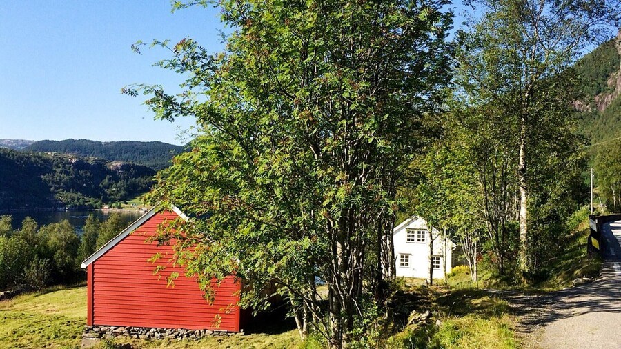 8 Person Holiday Home in Masfjordnes-by Traum