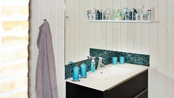 House | Bathroom