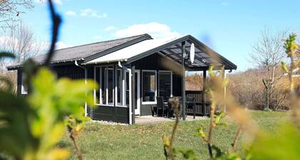2 Person Holiday Home in Thyholm-by Traum