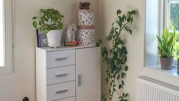 4 habitaciones y muebles diferentes
