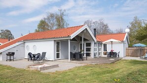 Luokittelematon kuva, 5 kautta 22, painike