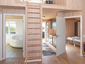 4 bedrooms