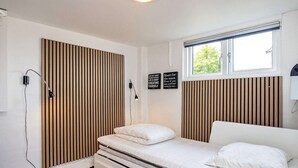 3 bedrooms, cribs/infant beds - 6 Person Holiday Home in Otterup (Otterup)