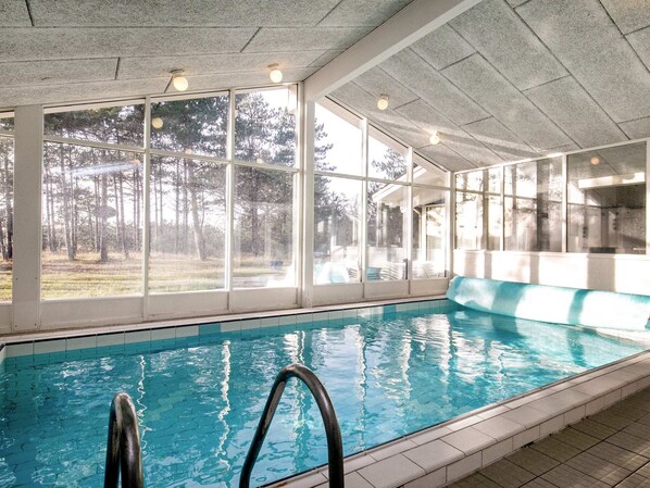 Ferienhaus | Pool | Innenpool, Außenpool