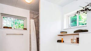 Bathroom - 6 Person Holiday Home in Allingabro (Allingåbro)