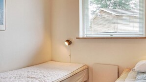 Unclassified image, 4 of 22, button - 6 Person Holiday Home in Allinge (Allinge)