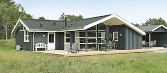 5 Star Holiday Home in Albaek