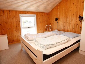 4 bedrooms - 8 Person Holiday Home in Thisted (Thisted)