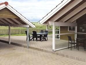Outdoor dining - 7 Person Holiday Home in Broager (Broager)