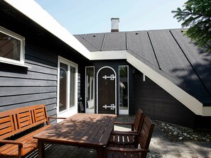 Exterior - Modern Holiday Home With Indoor Whirlpool at Hals Jutland (Hals)
