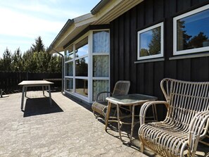 Exterior - Lovely Holiday Home in Hals With Whirlpool (Hals)