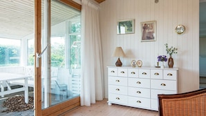 3 bedrooms, cots/infant beds - Quaint Holiday Home in Hejls With Terrace (Hejls)