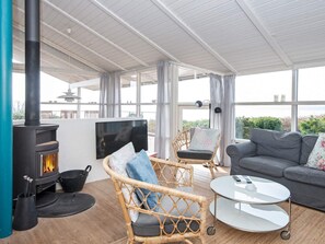 Interior - Cozy Holiday Home in Ebeltoft near Sea (Ebeltoft)