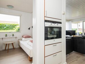 3 bedrooms, cots/infant beds - Stylish Holiday Home in Hejls near Sea (Hejls)