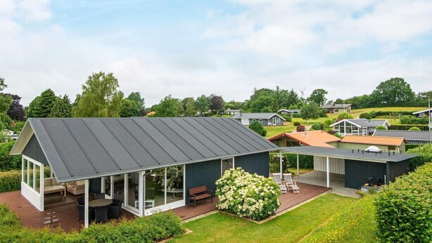 Exterior - Stylish Holiday Home in Hejls near Sea (Hejls)
