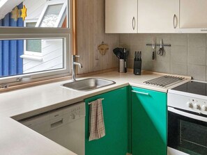 House | Private kitchen | Highchair - 8 Person Holiday Home in Hadsund (Hadsund)