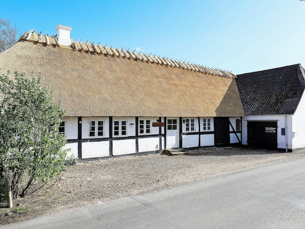 House | Exterior