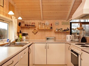 Casa | Cozinha privada | Cadeirão de bebê