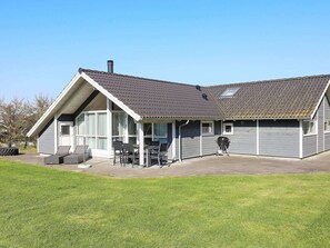 House | Exterior