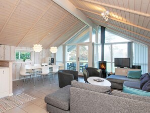 House | Living area