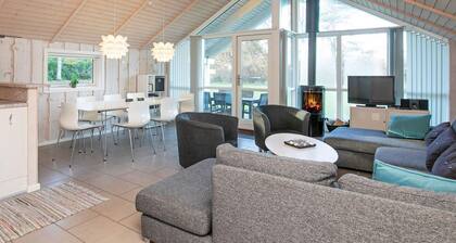 8 Person Holiday Home in Humble-by Traum