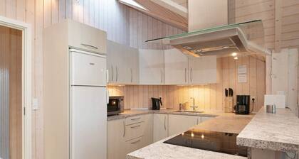 8 Person Holiday Home in Humble-by Traum