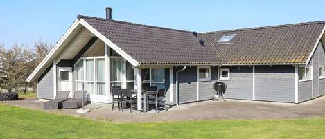 House | Exterior