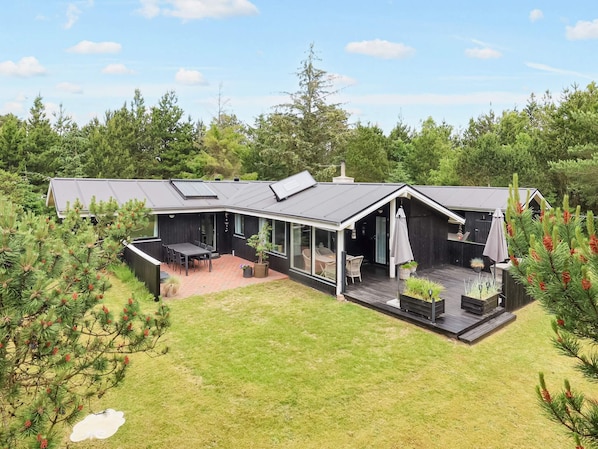 House | Exterior - Delightful Holiday Home in Jerup near Sea (Jerup)