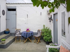 Apartment | Exterior - 4 Person Holiday Home in Allinge (Allinge)