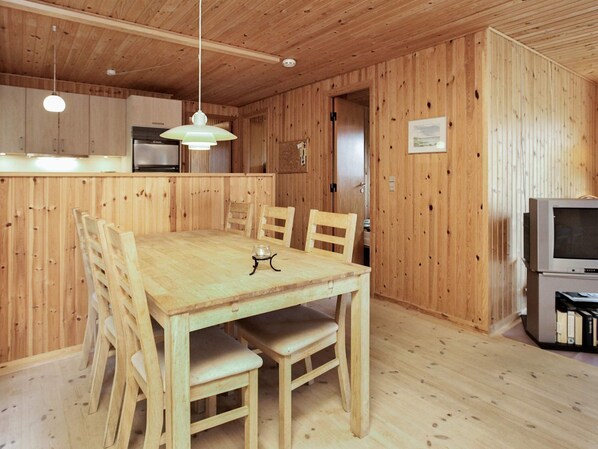 House | Interior - Rustic Holiday Home in Hals near Sea (Hals)