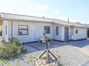 House | Exterior