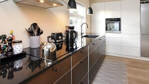 House | Private kitchen - 6 Person Holiday Home in Skagen-by Traum (Skagen)