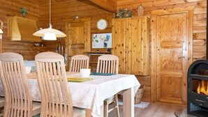 House | Dining