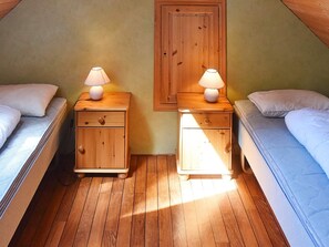 4 bedrooms, individually furnished