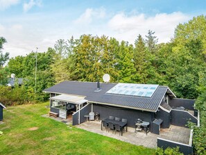 House | Exterior - 8 Person Holiday Home in Orsted (Ørsted)
