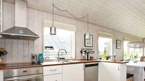 Highchair - 6 Person Holiday Home in Lokken (Lokken)