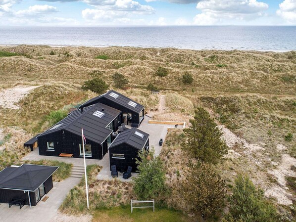 House | Exterior - 5 Star Holiday Home in Albaek (Aalbaek)