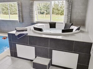House | Spa treatment