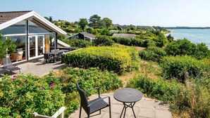 Exterior - 13 Person Holiday Home in Ebeltoft (Ebeltoft)