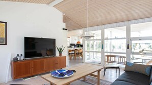 Living room - Modern Holiday Home in Zealand Near the Sea (Nykobing Sjaelland)