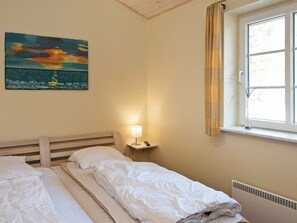 5 Schlafzimmer, Babybetten