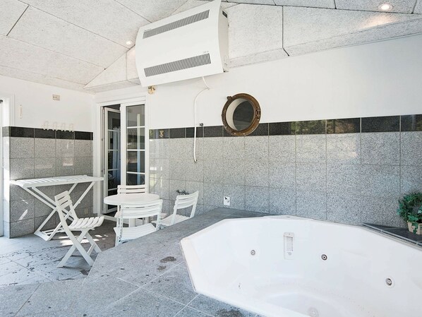 Ferienhaus | Badezimmer