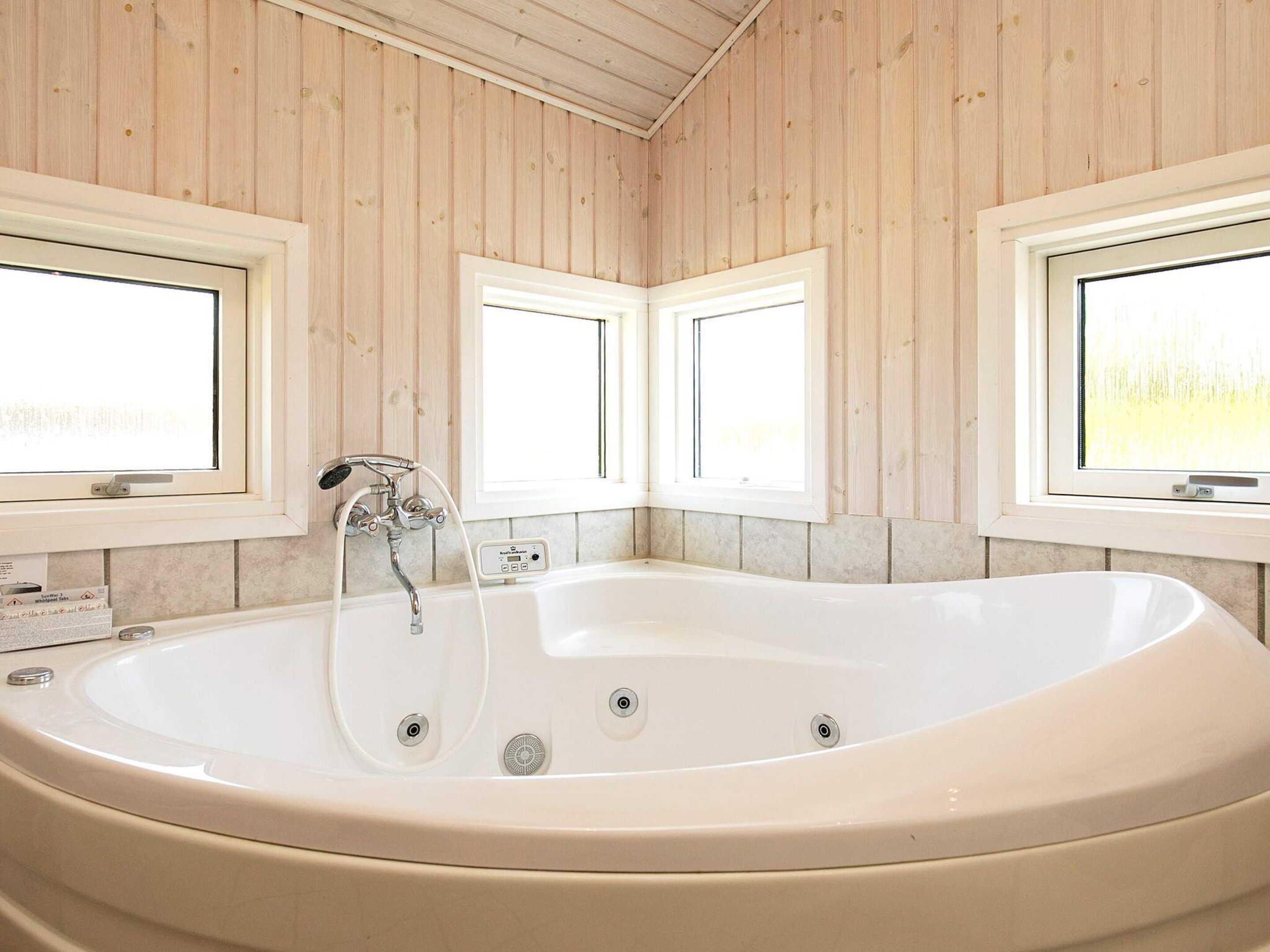 House | Spa treatment