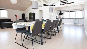 House | Dining