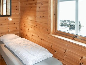 Hus | 4 sovrum och unika möbler