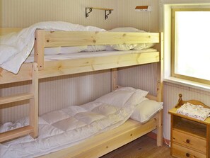 3 bedrooms, individually furnished
