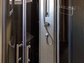 House | Miscellaneous