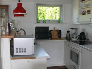 Private kitchen - 6 Person Holiday Home in Glesborg (Glesborg)