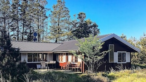 Exterior - Serene Holiday Home in Jerup With Terrace (Jerup)