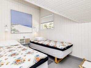 House | 3 bedrooms - 6 Person Holiday Home in Jerup (Jerup)